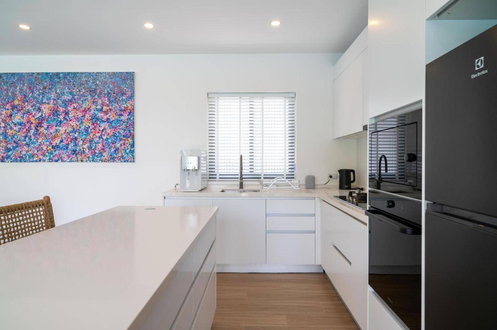 Brand New 3 Bed Sea View - Kbr31 Villaer